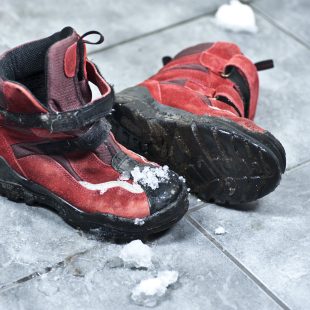 7509384_winter-shoes-making-a-mess-in-the-entrance