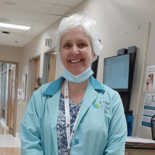 Louise Lacroix is a clinic volunteer in oncoloy.